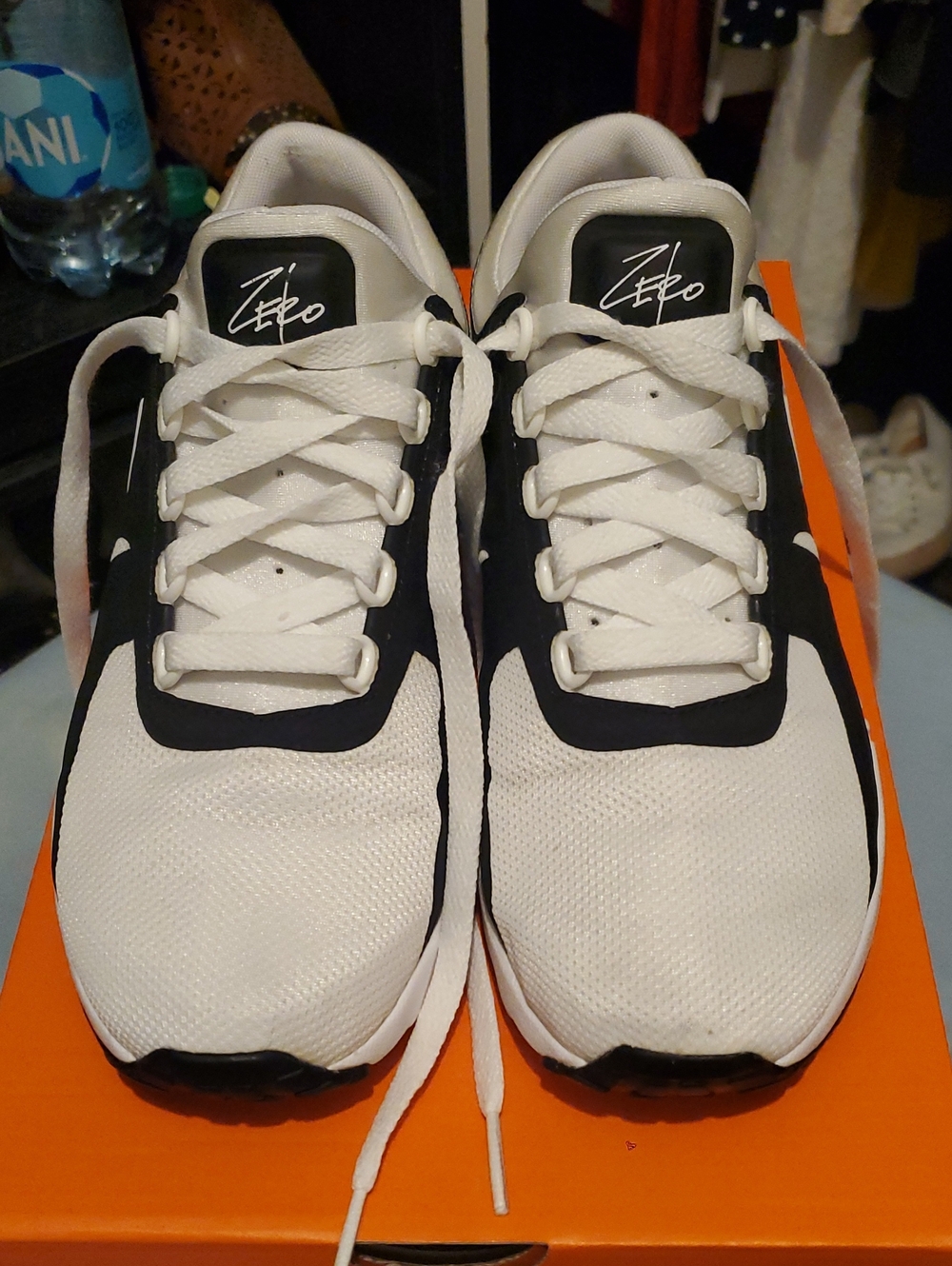 Nike White and Black Women's Athletic Sneakers